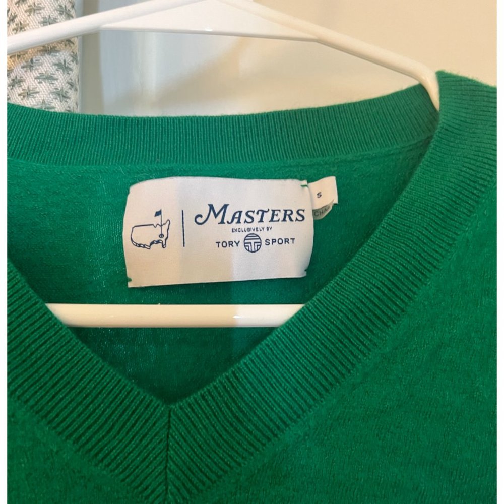 Masters Green Tory Sport V Neck Sweater Small